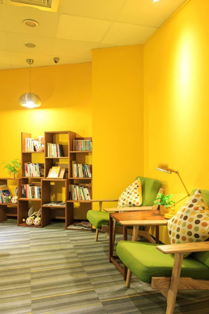 Bee House By Cosmos Creation - Taipei Main Station Hotel Екстериор снимка